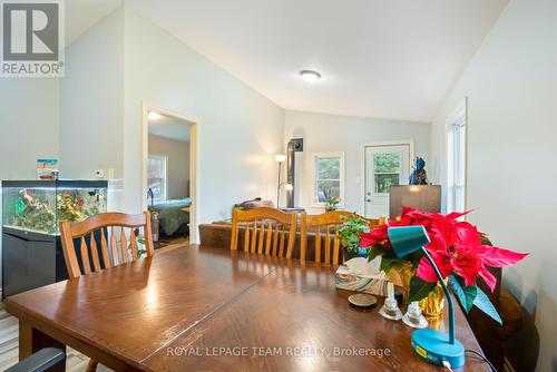 10278 Hulbert Road, South Dundas, ON - Indoor Photo Showing Dining Room