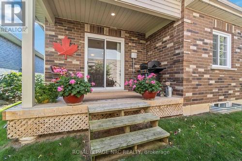 3937 Rainbow Lane, Lincoln (980 - Lincoln-Jordan/Vineland), ON - Outdoor With Deck Patio Veranda