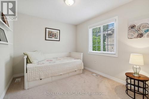 3937 Rainbow Lane, Lincoln (980 - Lincoln-Jordan/Vineland), ON - Indoor Photo Showing Bedroom