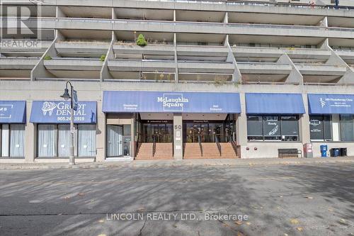 638 - 50 Richmond Street E, Oshawa, ON - Indoor Photo Showing Garage