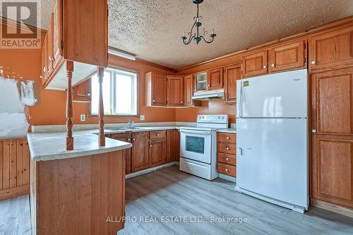 414 James Street W, Prescott, ON - Indoor Photo Showing Kitchen