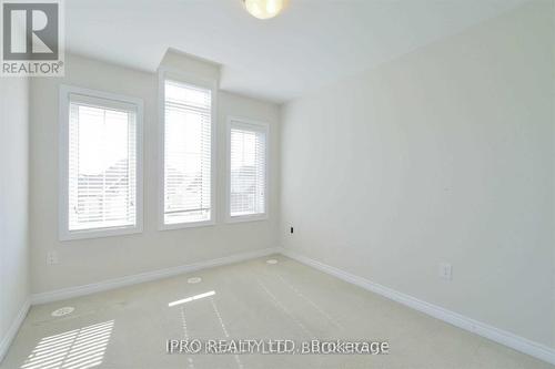 401 Switchgrass Street, Oakville, ON - Indoor Photo Showing Other Room