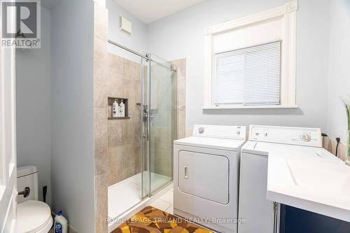 437 Quebec Street, London, ON - Indoor Photo Showing Laundry Room