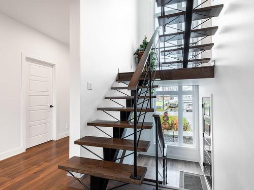 Staircase - 2 Rue Bisaillon, Lacolle, QC - Indoor Photo Showing Other Room