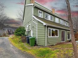 32,34 & 34B Hartlen Avenue  Halifax, NS B3R 1R6