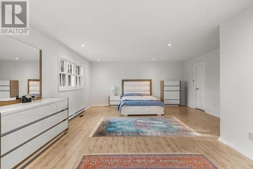 4 Chipstead Road, Toronto, ON - Indoor Photo Showing Bedroom