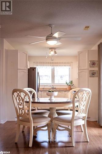 15 Aldersgate Drive Unit# 11, Belleville, ON - Indoor Photo Showing Dining Room