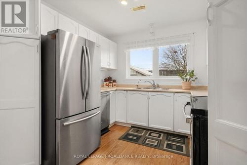 11 - 15 Aldersgate Drive, Belleville, ON - Indoor Photo Showing Kitchen With Double Sink