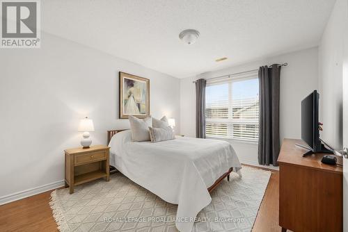 11 - 15 Aldersgate Drive, Belleville, ON - Indoor Photo Showing Bedroom