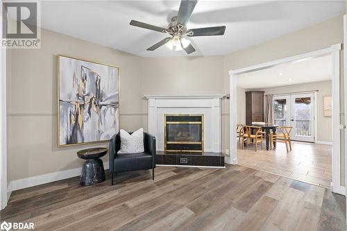 33 Lewis Street, Belleville, ON - Indoor Photo Showing Living Room With Fireplace