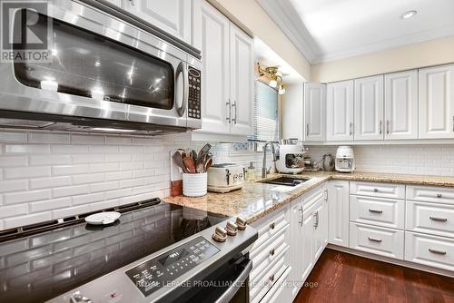 251 Colonel Douglas Crescent, Brockville, ON - Indoor Photo Showing Kitchen With Double Sink With Upgraded Kitchen