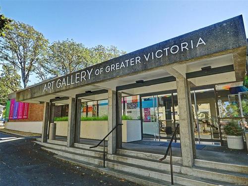 401-1170 Rockland Ave, Victoria, BC - Outdoor