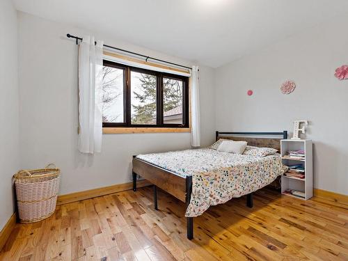 Chambre Ã Â coucher - 15 Rue Boivin, Labelle, QC - Indoor Photo Showing Bedroom