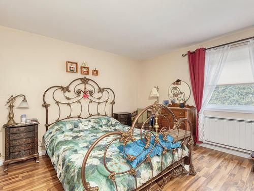 Chambre Ã Â coucher - 2250 Rue Cardin, Drummondville, QC - Indoor Photo Showing Bedroom