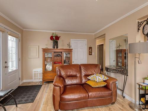 Salon - 2250 Rue Cardin, Drummondville, QC - Indoor Photo Showing Living Room