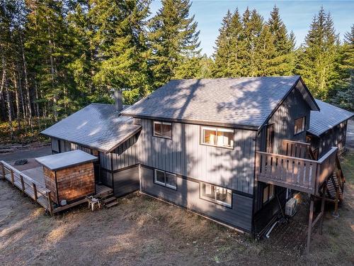 4715 Anderson Ave, Bowser, BC 