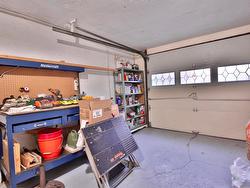 Garage - 