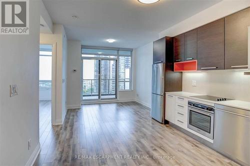 1501 - 36 Park Lawn Road, Toronto, ON - Indoor Photo Showing Kitchen