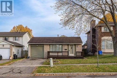 35 Parkland Crescent, Kitchener, ON - Outdoor With Facade