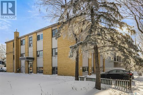 2119 Osler Street, Regina, SK - Outdoor With Facade