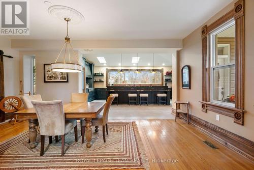 77 Queen Street W, North Dundas, ON - Indoor Photo Showing Dining Room