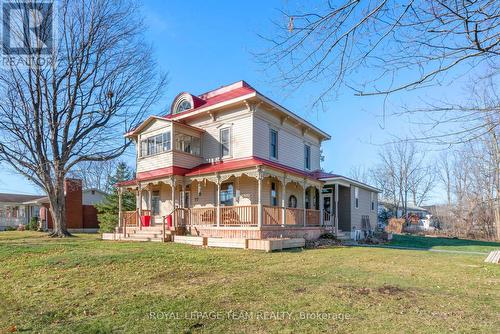 77 Queen Street W, North Dundas, ON - Outdoor With Deck Patio Veranda