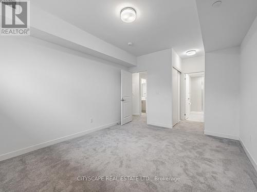 5 - 4015 Hickory Drive, Mississauga, ON - Indoor Photo Showing Other Room