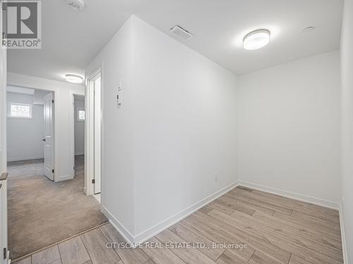 5 - 4015 Hickory Drive, Mississauga, ON - Indoor Photo Showing Other Room