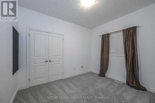 305 Skyline Avenue, London, ON - Indoor Photo Showing Other Room