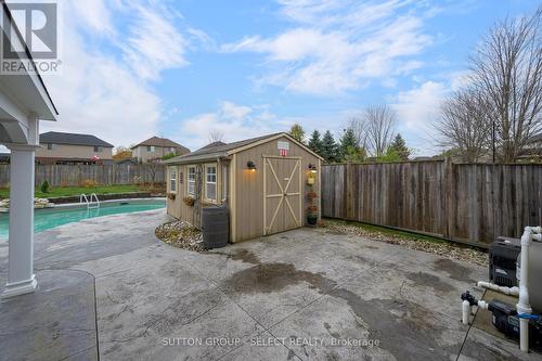 305 Skyline Avenue, London, ON - Outdoor With In Ground Pool