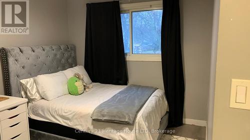 131 Linwell Road, St. Catharines (443 - Lakeport), ON - Indoor Photo Showing Bedroom