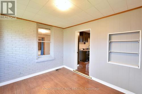 228 Courtwright Street, Fort Erie (332 - Central), ON - Indoor Photo Showing Other Room