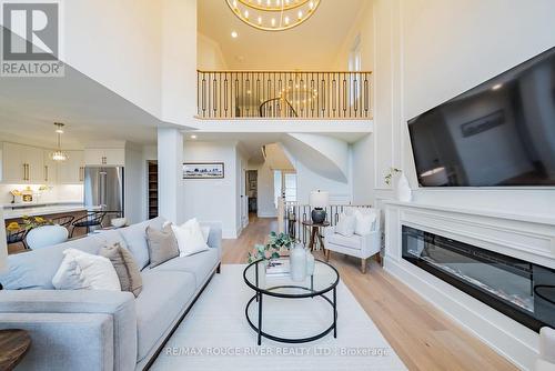 29 Tidewater Crescent, Whitby, ON - Indoor Photo Showing Living Room With Fireplace