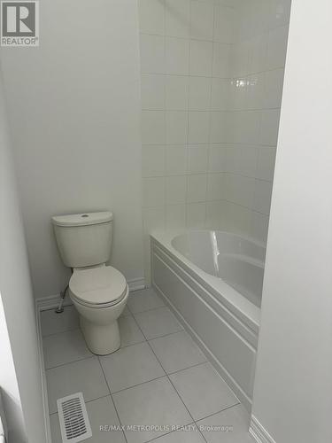 144 Hartington Street, Vaughan, ON - Indoor Photo Showing Bathroom