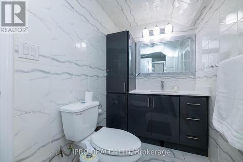 1281 Olde Base Line Road, Caledon, ON - Indoor Photo Showing Bathroom