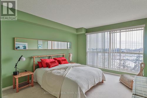 505 - 2267 Lake Shore Boulevard W, Toronto, ON - Indoor Photo Showing Bedroom