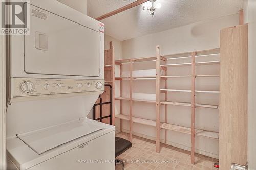 505 - 2267 Lake Shore Boulevard W, Toronto, ON - Indoor Photo Showing Laundry Room