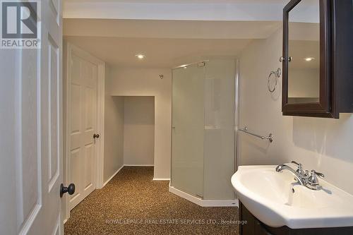 37 Seventeenth Street, Toronto, ON - Indoor Photo Showing Bathroom