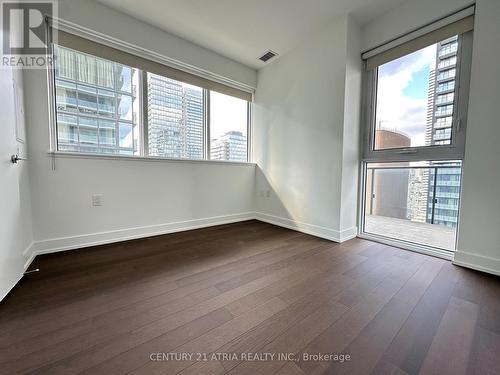 2803 - 7 Grenville Street, Toronto, ON - Indoor Photo Showing Other Room