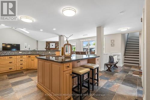 551 Darby Road, Welland, ON - Indoor Photo Showing Kitchen With Upgraded Kitchen