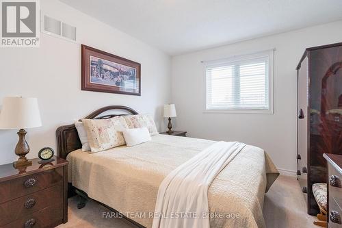 6 Nature Trail Road, Innisfil, ON - Indoor Photo Showing Bedroom