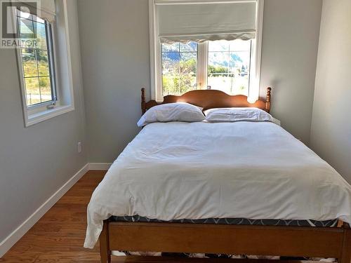 709 Stone Road, Barriere, BC - Indoor Photo Showing Bedroom