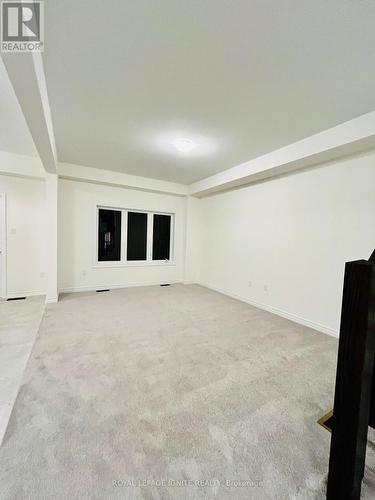 18 Tooker Drive, Brantford, ON - Indoor Photo Showing Other Room