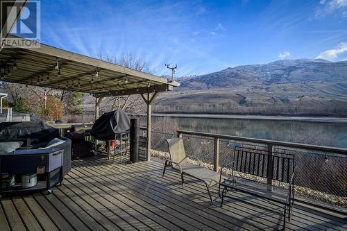 565 Mccurrach Place, Kamloops, BC - Outdoor With Deck Patio Veranda