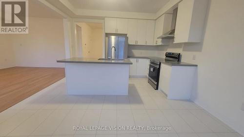 79 Northrop Avenue, Clarington, ON - Indoor Photo Showing Kitchen