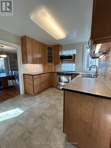 24 Glengarry Road, Ottawa, ON - Indoor Photo Showing Kitchen With Double Sink