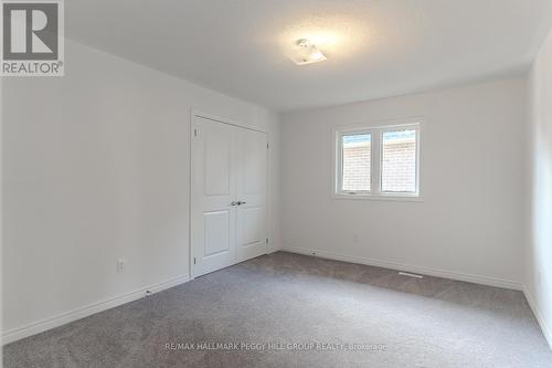 17 Baycroft Boulevard, Essa, ON - Indoor Photo Showing Other Room