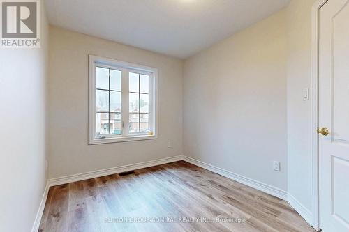 22 Greenwood Drive, Essa, ON - Indoor Photo Showing Other Room