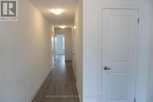 60 Blue Forest Crescent, Barrie, ON - Indoor Photo Showing Other Room