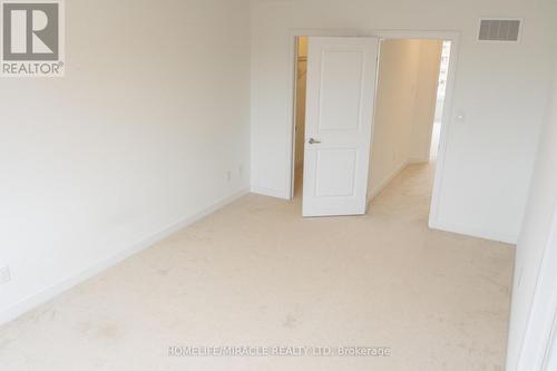 60 Blue Forest Crescent, Barrie, ON -  Photo Showing Other Room